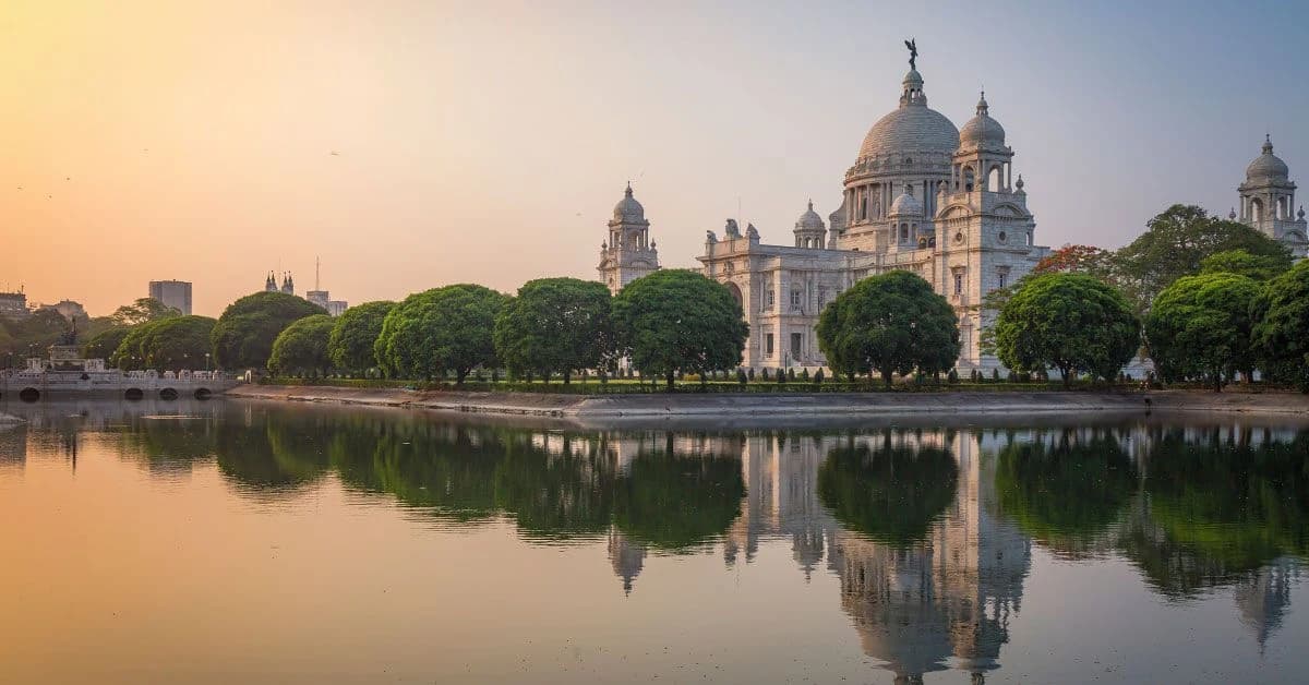 Hotel Near Apollo Hospital Kolkata: A Comfortable Stay in Salt Lake